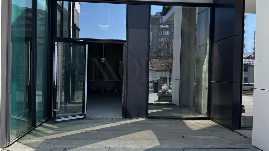 Spațiu Comercial Premium în One Cotroceni | 71 mp + Terasă 43 mp - Poză 1