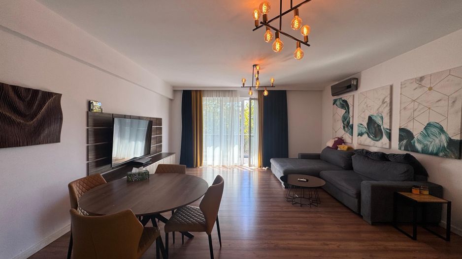 3 CAMERE + LOC DE PARCARE || SISESTI - Poză 1