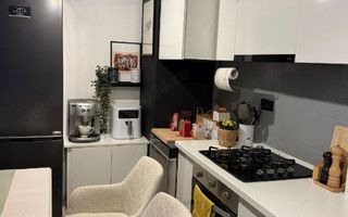 Apartament cu 2 camere în Torontal Ring - Poză 3