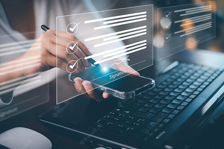 
    Siguranță și contracte digitale
  