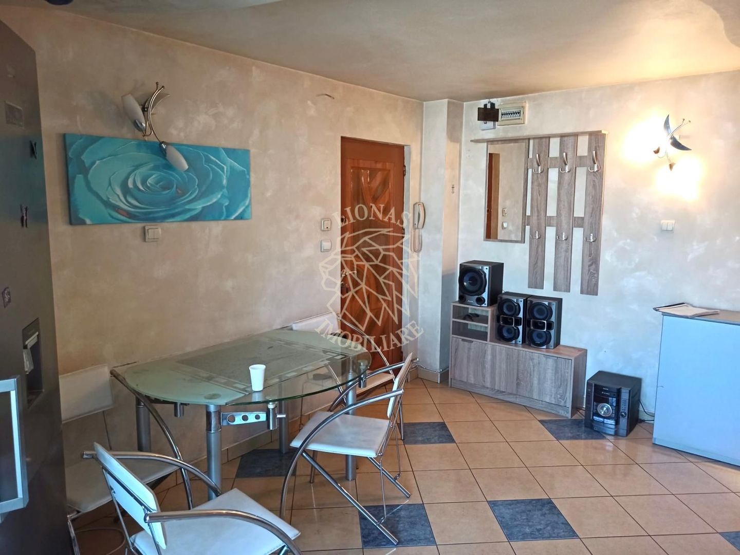 Apartament cu mansarda 4 camere 100 mp-dressing-mobilat-Imparat Traian - Poză 1