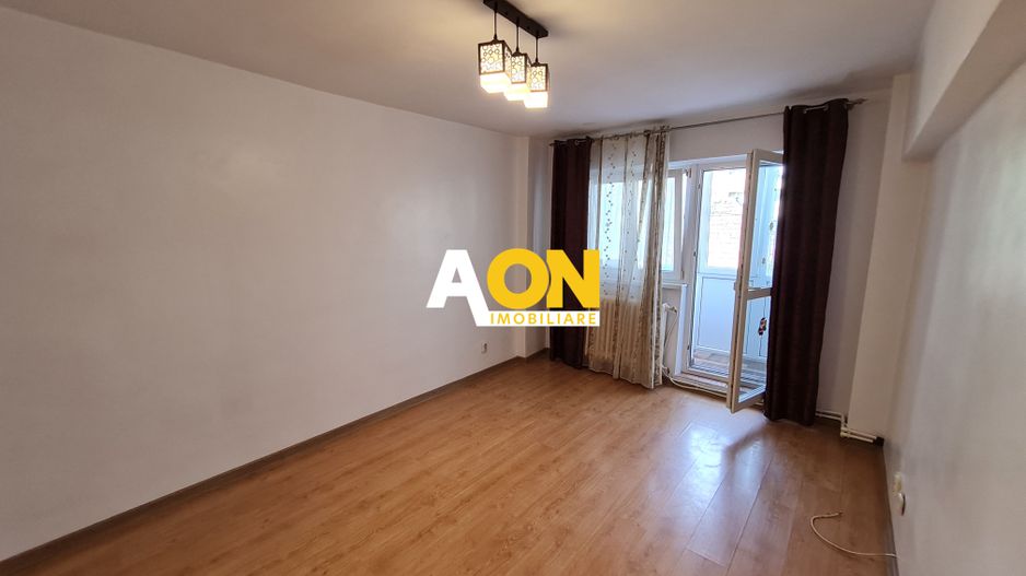 Apartament 3 Camere, Etaj 1, Decomandat, 63 mp, Zona Cetate - Poză 5