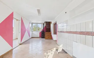 Casă în Șumugiu, teren 2.610 mp - Poză 12