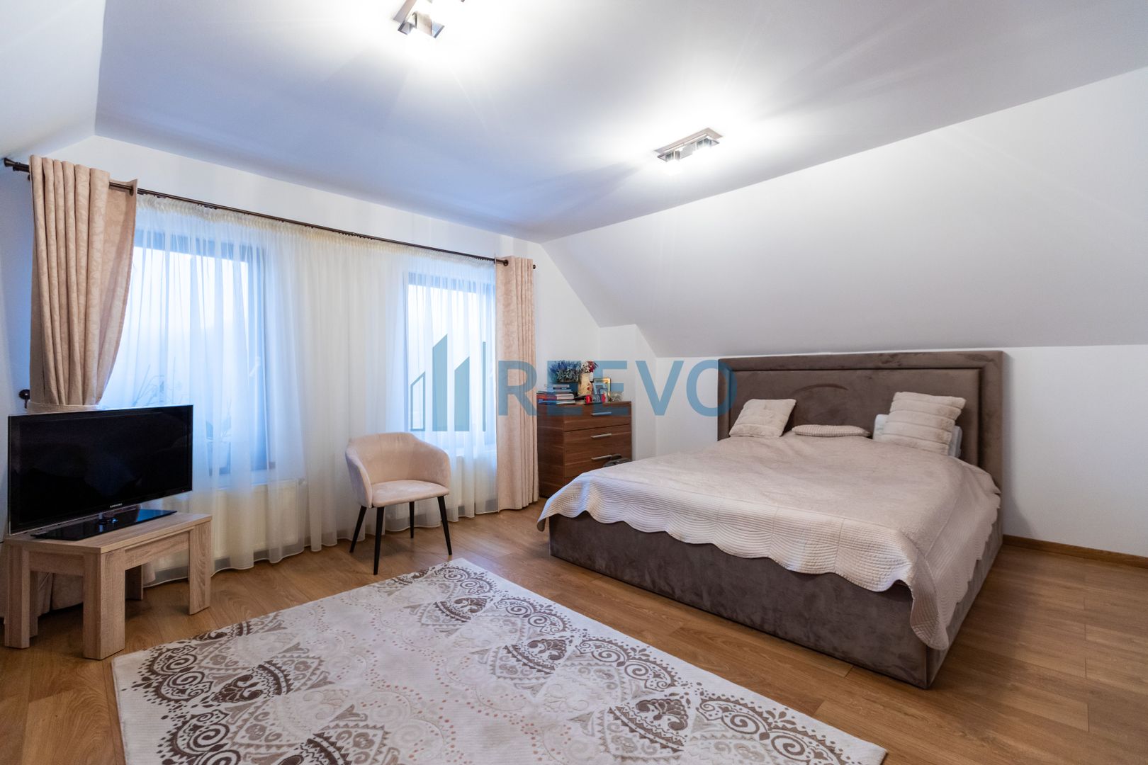 Casă/Vilă de vânzare în Trebeș, Mărgineni, jud Bacău - Poză 5
