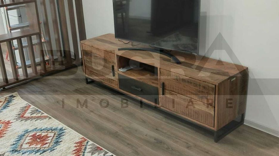 Apartament de 2 camere modern, 54mp, parcare, zona Centrala - Poză 2