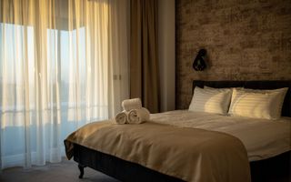 Vânzare, apartament, 3 camere, Coresi, Brașov - Poză 1