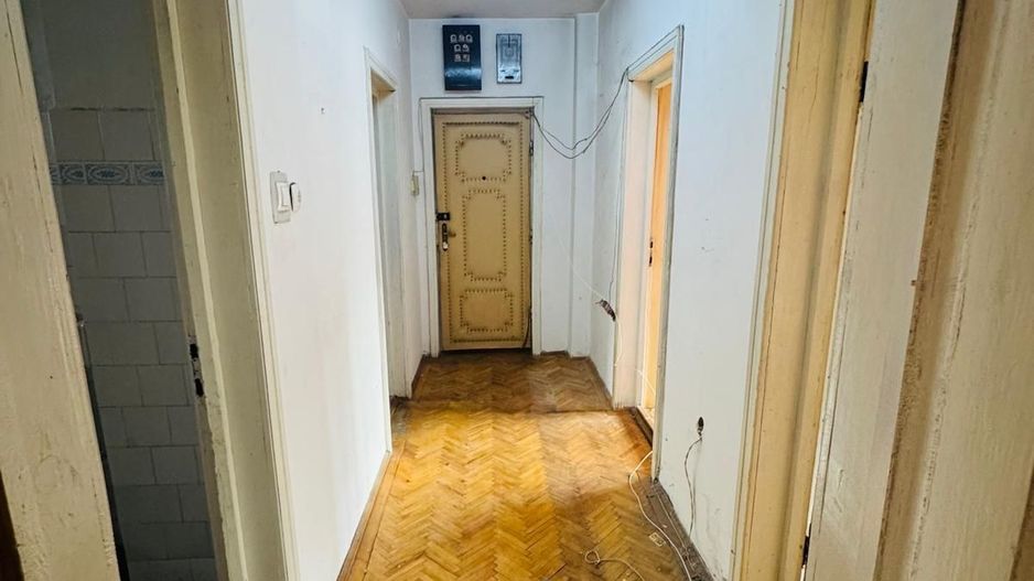 De vanzare Apartament 3 camere, Central, Piata Mica, et 3/4, Arad - Poză 5