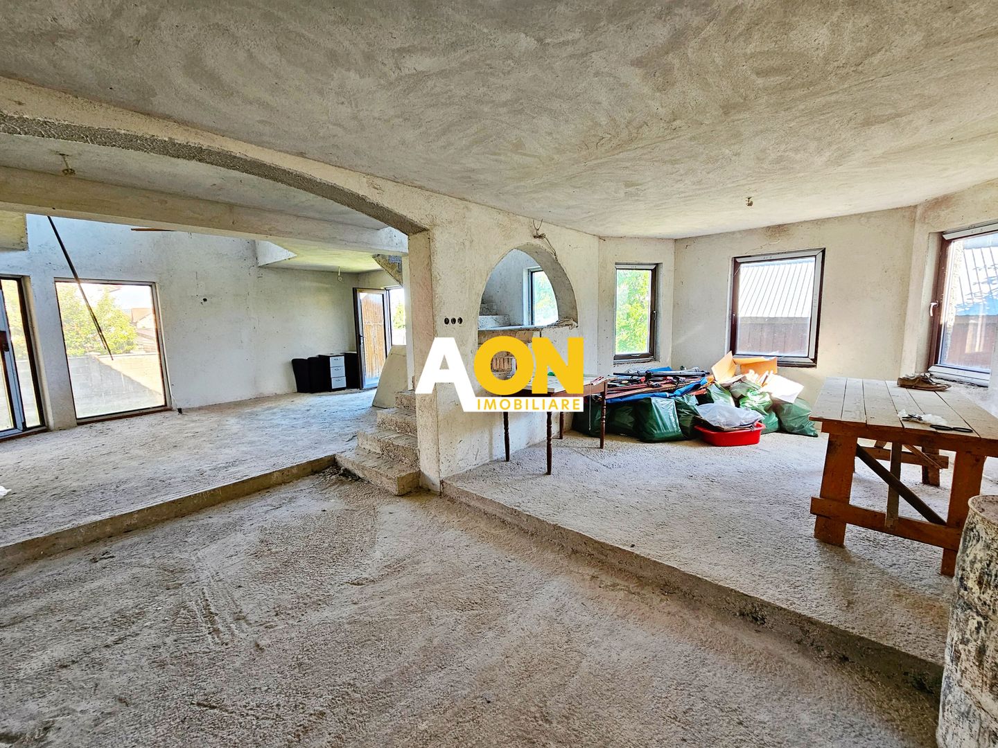 Casa la gri, S+P+M, 4 camere, 500 mp teren, Cetate, toate utilitatile - Poză 4