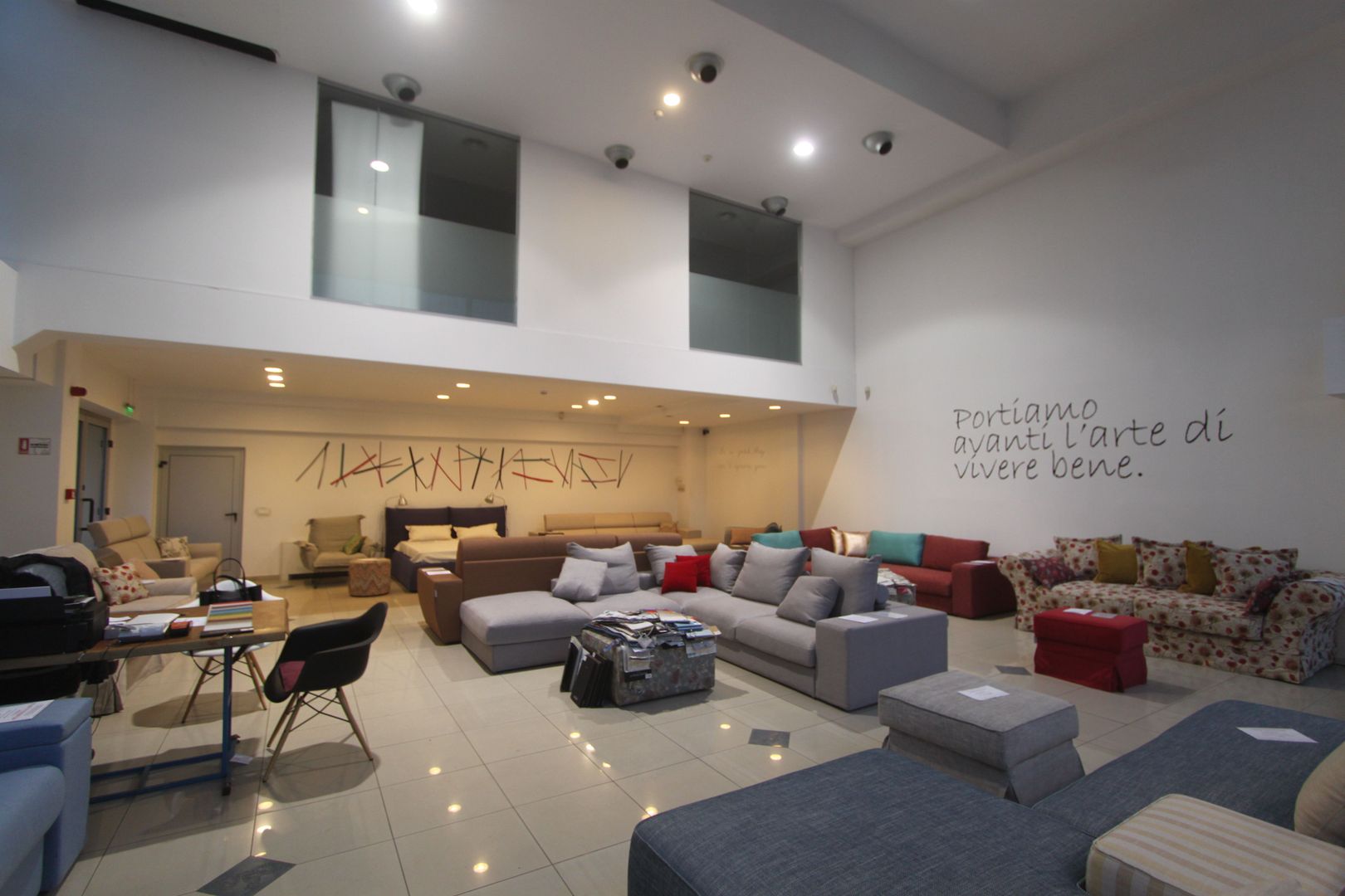 Showroom -150mp-zona de Nord - Poză 8