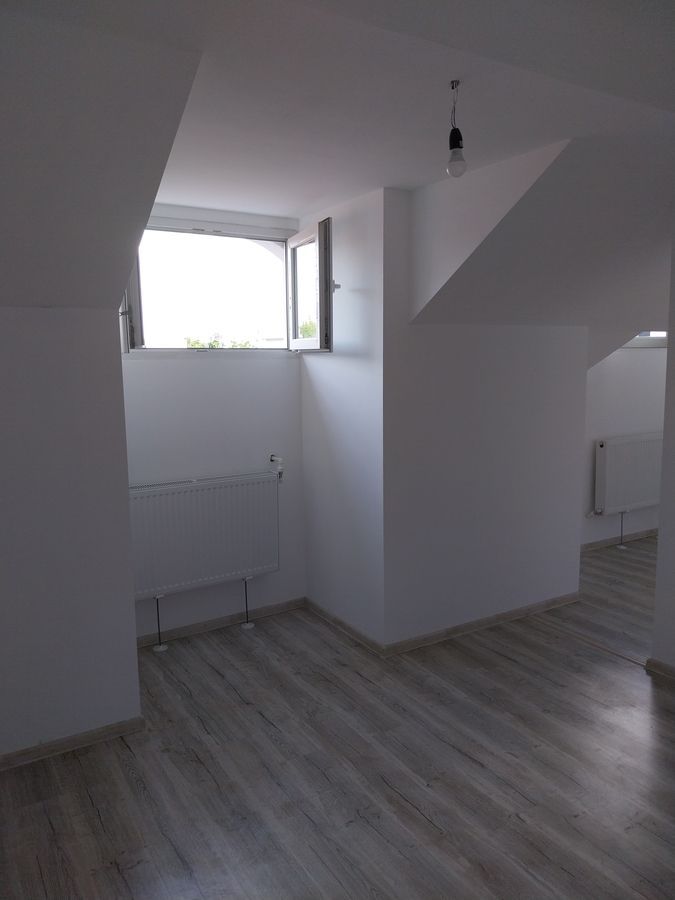 APARTAMENT MANSARDA METROU ZONA STEFAN CEL MARE - Poză 7