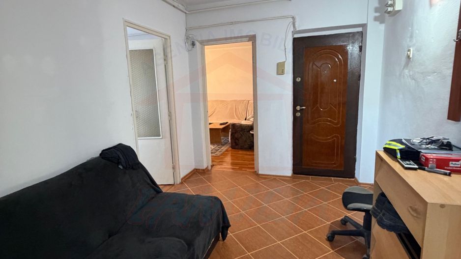 APARTAMENT 4 CAMERE | Piața Centrală | 700 €/lună - Poză 11