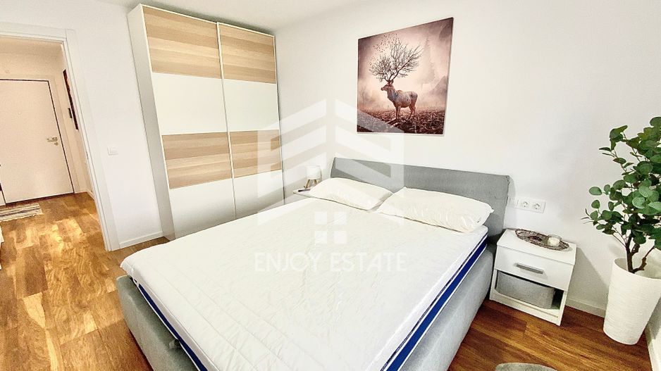Apartament NOU, mobilat și utilat complet, parcare inclusă - Poză 2
