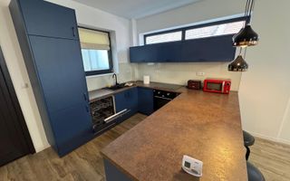 Apartament de 2 camere, 78mp, parcare, zona strazii Revolutiei - Poză 7