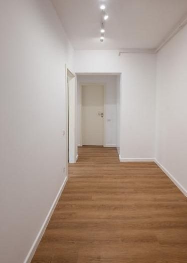 Piata Dorobanti apt 2/3 cam de preferat pentru spatiu de birouri - Poză 11