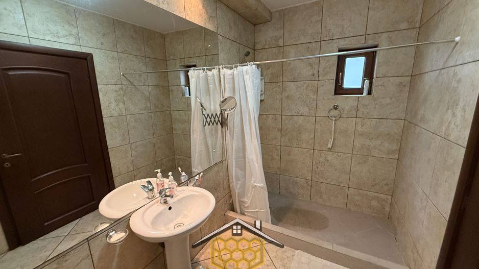 Casa P+1 cu garaj si 950 mp teren in Simnicul de jos -  Comision 0% - Poză 6