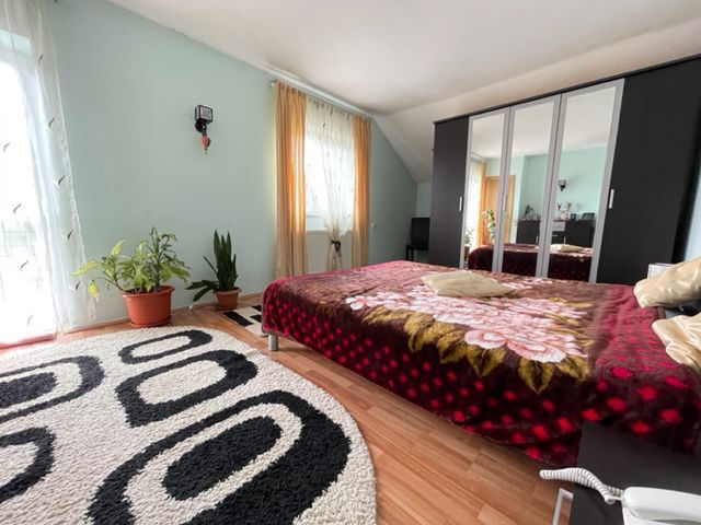 CASA INDIVIDUALA CU TEREN  GENEROS - Poză 10