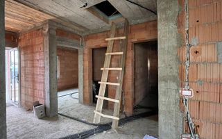 Duplex unit prin cam. tehnica - pe parter - 4 camere - Mosnita Noua - Poză 4