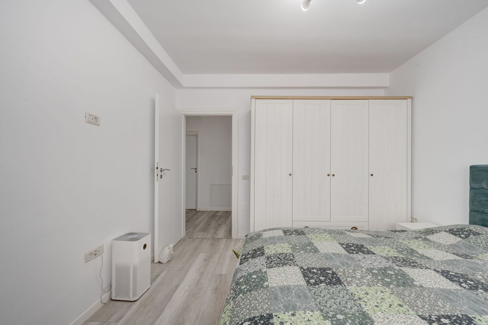 CASA SMART+PISCINA+GARAJ+Zona BARBEQUE! str. Fortului Domnești - Poză 9