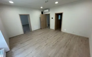 Saptii de birouri Ultracentral suprafețe de la 28 - 940 mp - Poză 40