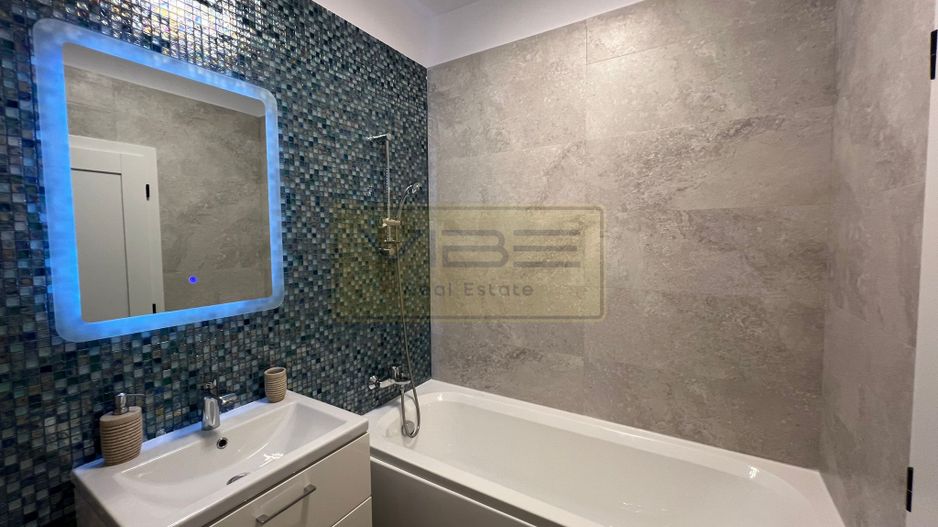 Apartament 2 camere central +parcare Arka Residence - Poză 15