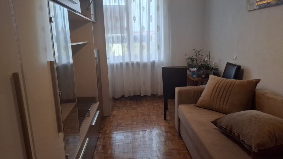 Apartament 2 canere decomandat - Terezian - Sibiu - Poză 1