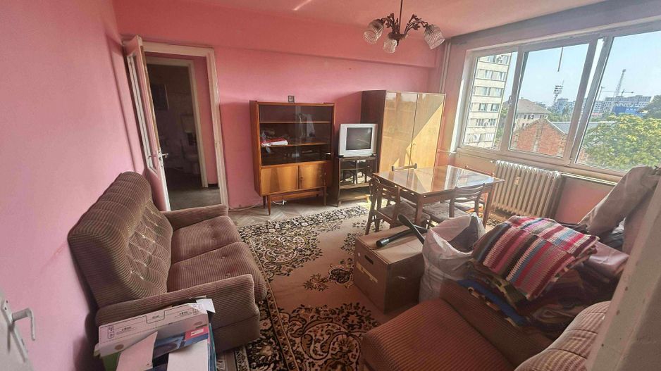 3 Camere | Zona Garii | Etaj Intermediar. - Poză 1