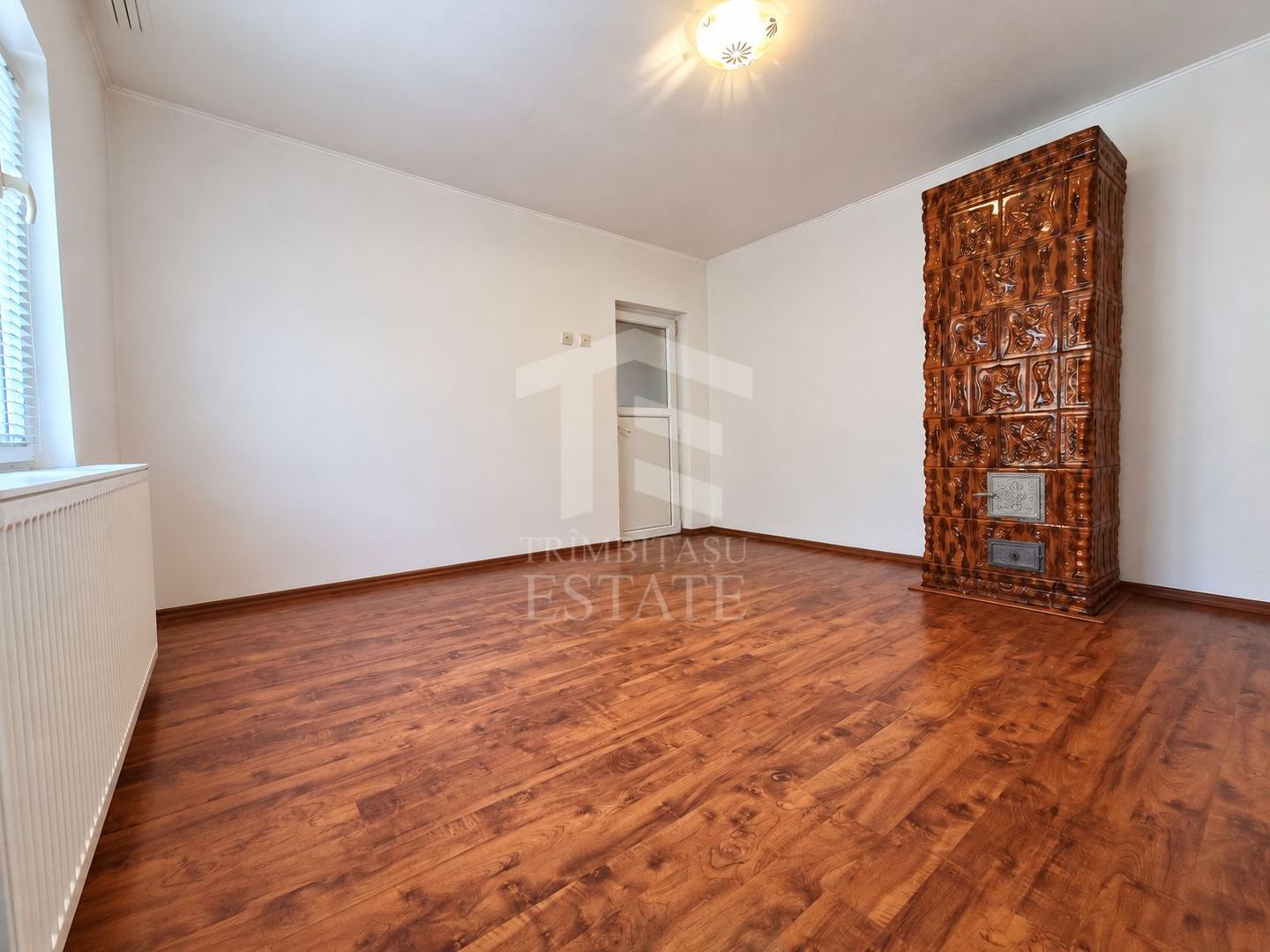 Casa de vanzare | Zona linistita | 3 camere - Poză 8
