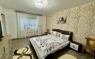 Casă Spațioasă de Vânzare în Ghimbav | Două Apartamente | Teren 579 mp - Poză 17
