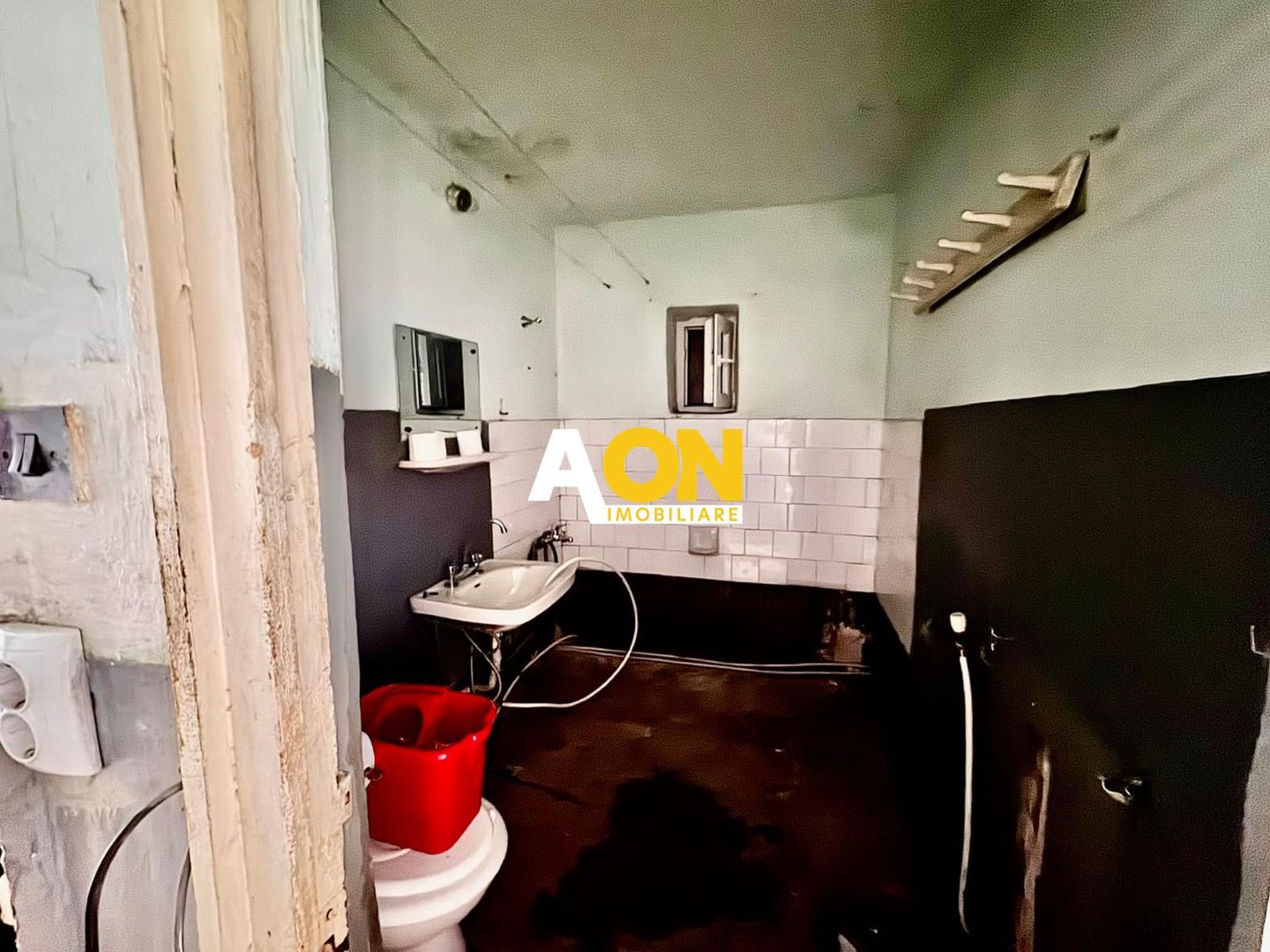 Apartament 2 camere de vânzare | 50 mp | Parter | Zona Cetate - Poză 11