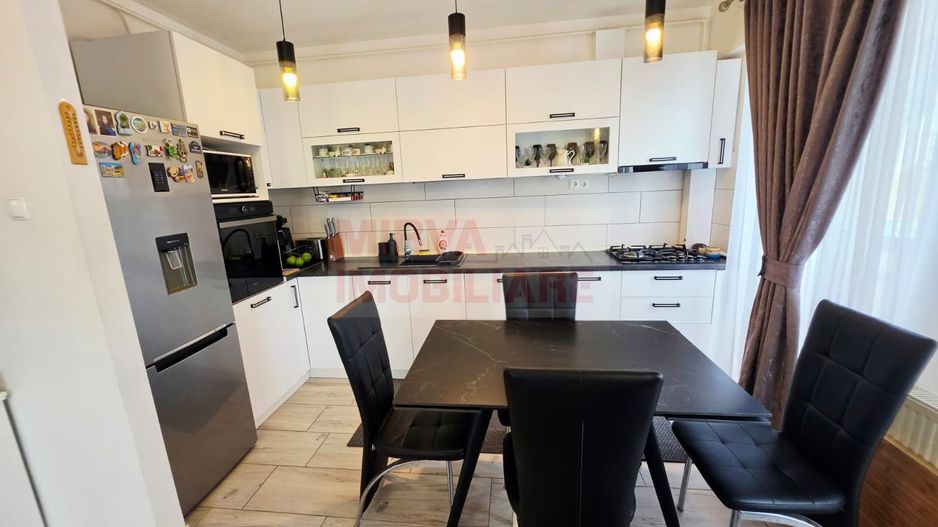 Apartament 3 camere, 2 băi, 2 locuri de parcare | Evocasa Orizont–Nord - Poză 2