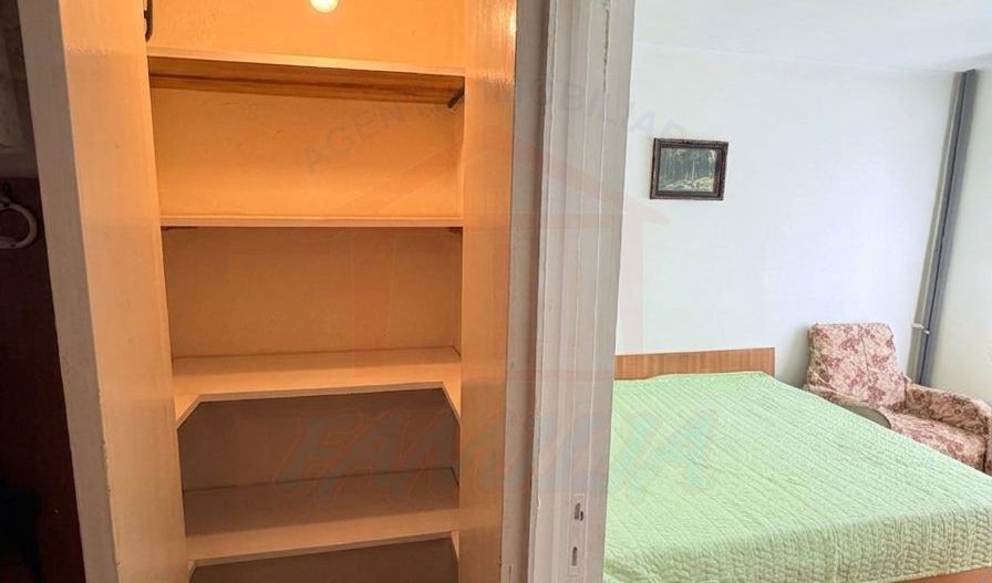 Vanzare apartament cu 4 camere in Micro 13, etaj 3, pret 65 000 euro - Poză 15
