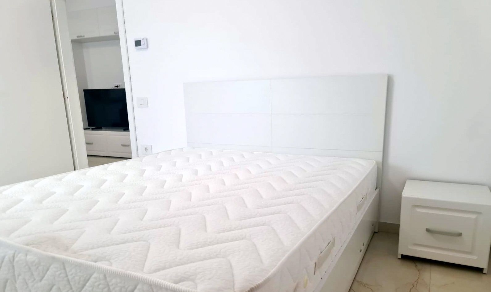Apartament modern de închiriat în ansamblul Roka Concept, Micro 17 - Poză 8