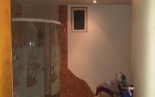 CASA 4 CAMERE, 2000 MP TEREN, ZONA KAUFLAND - Poză 8