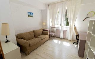 Apartament 3 camere ,metrou straulesti cu parcare. - Poză 1