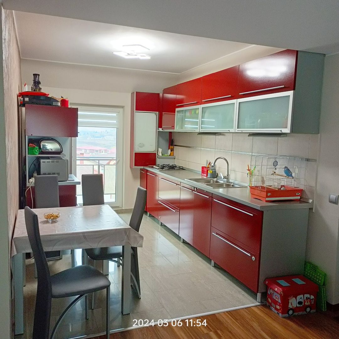 De vanzare! Apartament frumos si spatios pe strada Campului - Poză 3