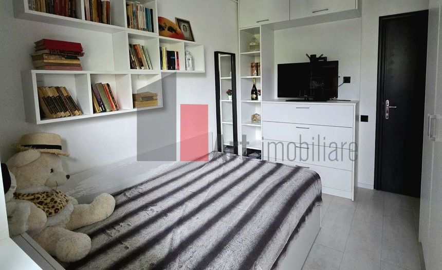 Vindem apartament cu 3 camere, Crângasi - Poză 11