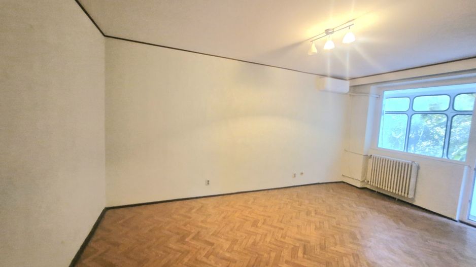 Tineretului // 71mp // nerenovat - Poză 2