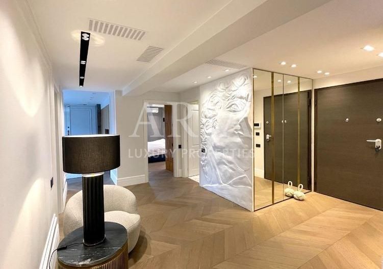 APARTAMENT ULTRAFINISAT 4CAMERE - Poză 2