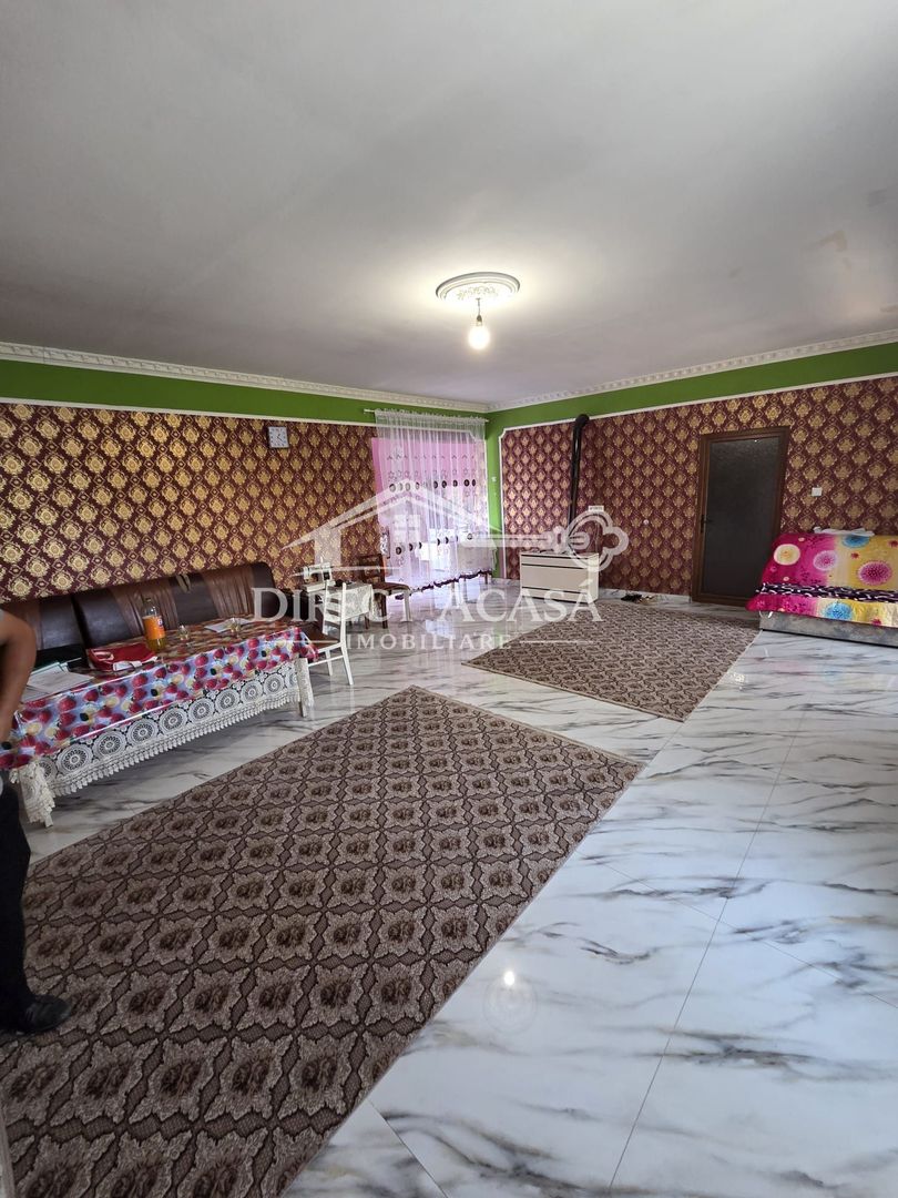 Casă cu teren de 719 mp, toate utilitățile – zona Miercurea Nirajului - Poză 3