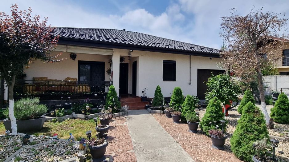 Parter cu structură pentru etaj, curte amenajată și organizare impeca - Poză 40