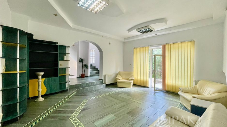 Casă spațioasă de închiriat în Andrei Mureșanu  | Pet Friendly - Poză 1