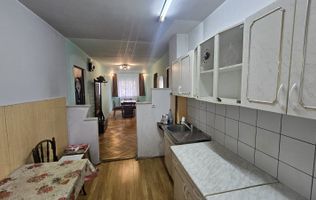 APARTAMENT 3 CAMERE , PIATA RAHOVEI