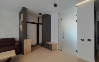 Apartament lux 85 mp utili 3 camere 2 bai si parcare subterana Central - Poză 10