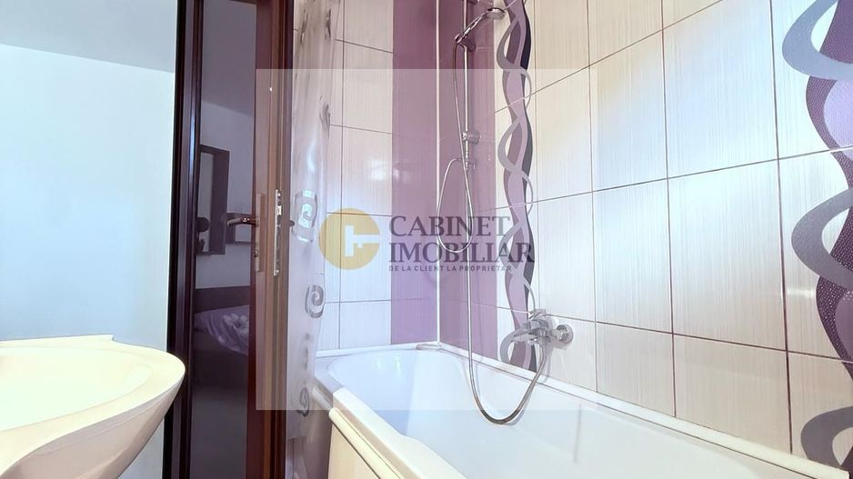 2 camere  | Teatrul Notarra - Romana  | Terasa de 30 mp - Poză 13
