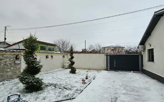 Casă / Vilă cu 5 camere de vânzare în Craiova - Poză 17