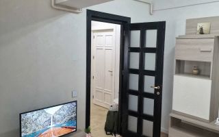 Apartament 2 camere de închiriat, Royal Town, Copou, Iași - Mobilat și utilat modern - Poză 4
