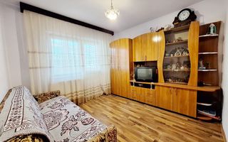 Apartament 3 camere la super pret - Poză 4