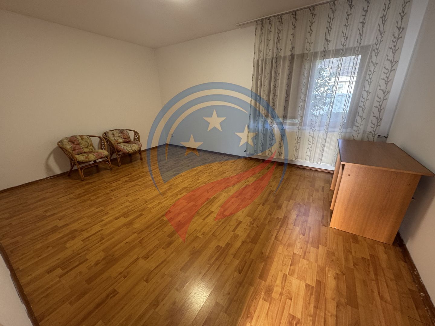 Casă spațioasă P+1, în spatele Stadionului Ion Oblemenco, Craiova - Poză 10