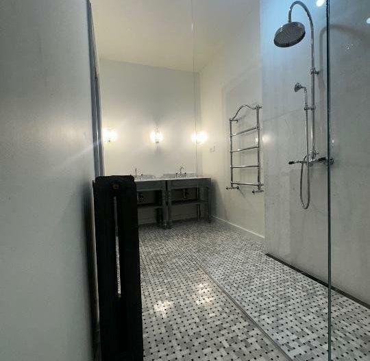 Apartament in vila  - renovat lux , 4 camere - Poză 12