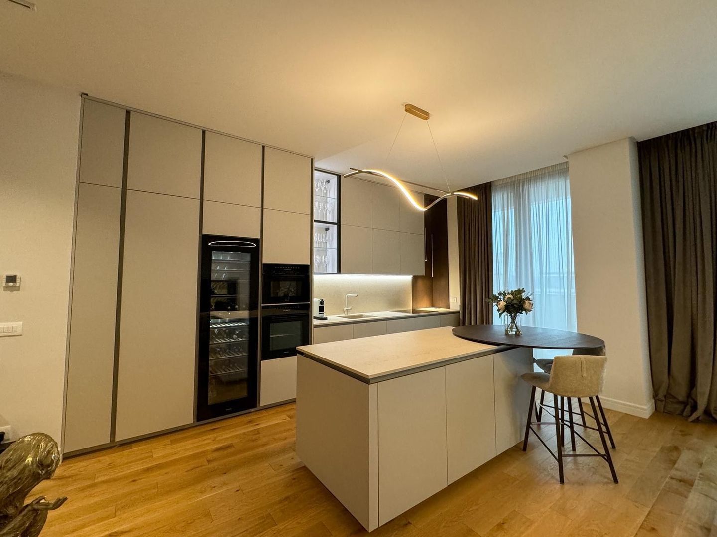 Rafinament și Confort Absolut – 4 Camere în Rahmaninov Residence - Poză 4